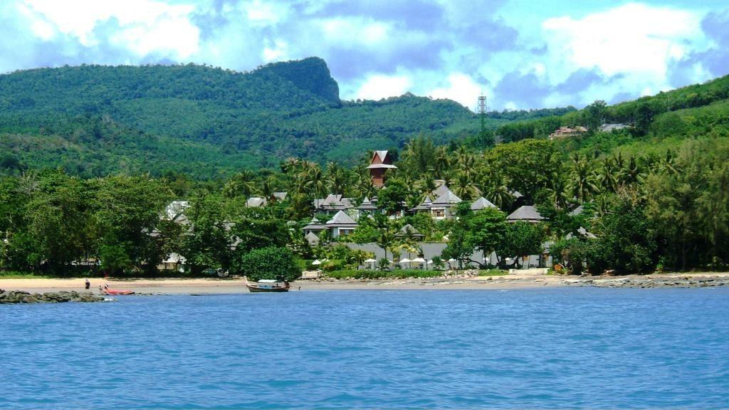 Пляж Клонг Муанг: местоположение, отели и инфраструктура